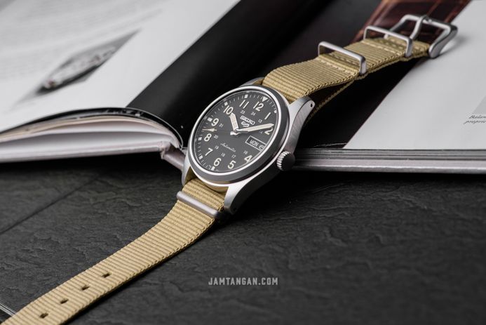 Seiko 5 Sports SRPG35K1 Automatic Black Dial Beige Nylon Strap