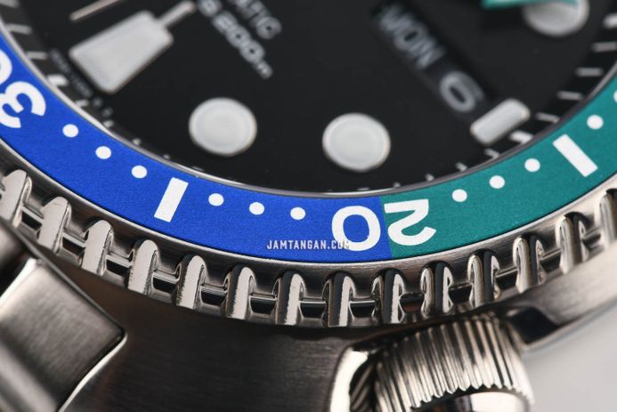 Seiko Prospex SRPJ35K1 Tropical Lagoon Special Edition Turtle Black Dial Stainless Steel Strap