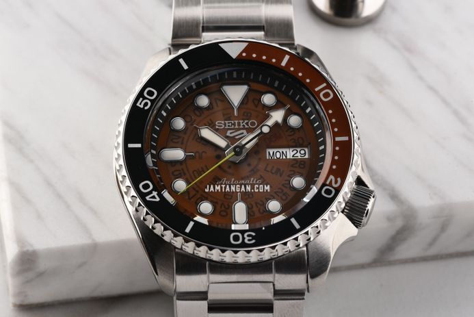 RELOJ SEIKO 5 SPORTS SRPJ47K1 AUTOMÁTICO SKELETON TIME SONAR CAFÉ 42
