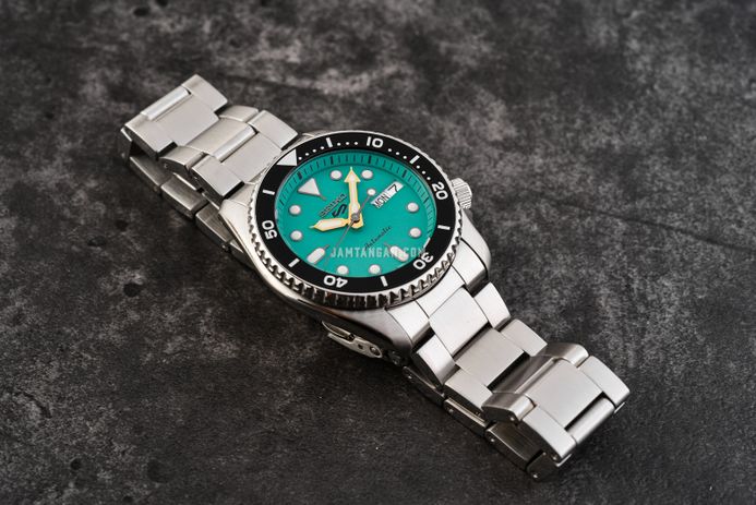 Seiko 5 Sports SRPK33K1 5KX Midi SKX Sports Style Baby Blue Dial Stainless Steel Strap