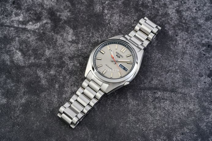 Seiko 5 Sports SRPK91K1 SNXS Series Men Champagne Dial Stainless Steel Strap