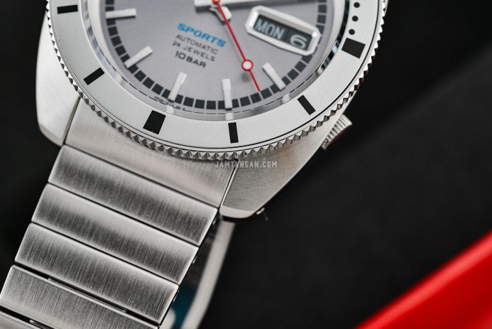 Seiko 5 Sports SRPL03K1 Heritage Design Re-creation Grey Dial + Extra Strap Limited Edition
