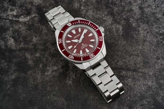 Seiko Prospex SRPL11K1 Diver Samurai Shog-Urai Red Dial Stainless Steel Strap