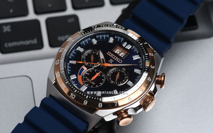 Seiko Prospex SSC666 SSC666P1 Sea Chronograph Blue Dial Blue
