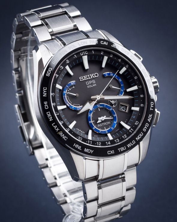 Seiko Astron GPS Solar SSE107 SSE107J1 Men Black Dial Stainless