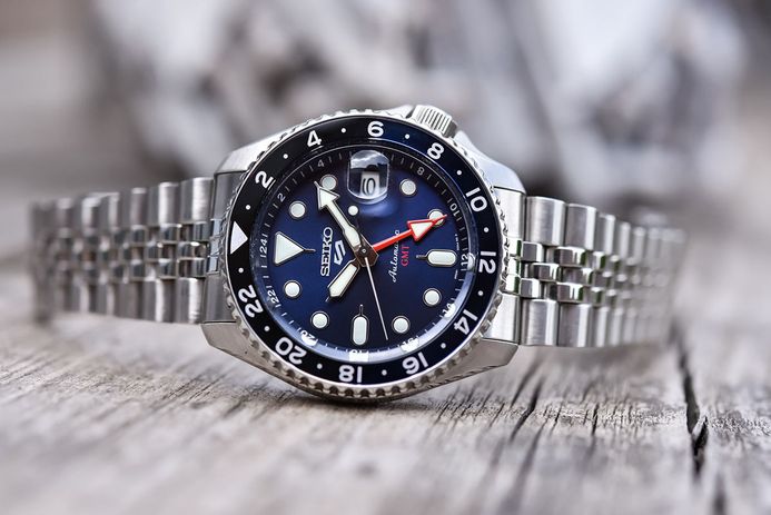 Seiko 5 Sports SSK003K1 SKX Sports Style GMT Batman Automatic Blue Dial Stainless Steel Strap