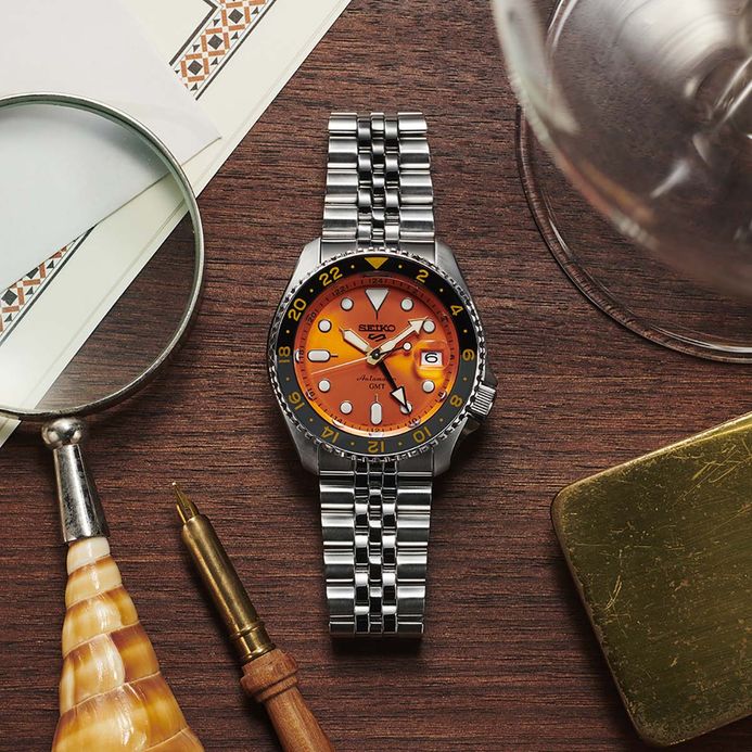 Seiko 5 Sports SSK005K1 SKX Sports Style GMT Mikan Orange Automatic Orange Dial St. Steel Strap