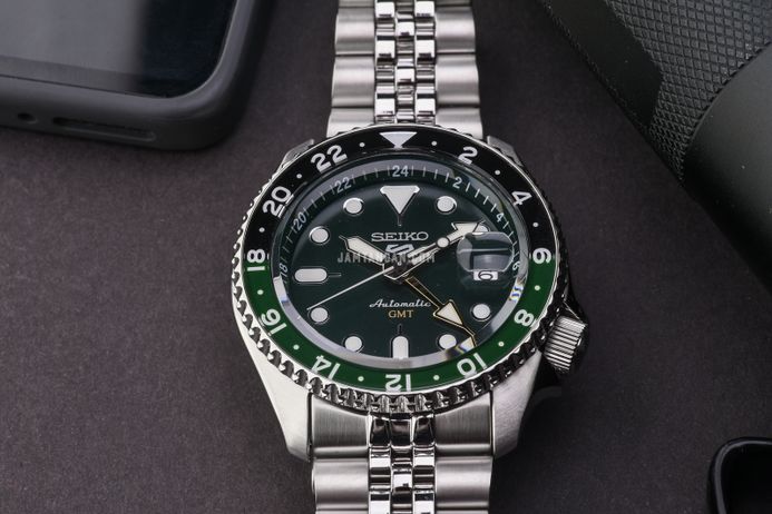 Seiko 5 Sports SSK035K1 SKX Series Automatic GMT Sprite Green Black Dial Stainless Steel Strap
