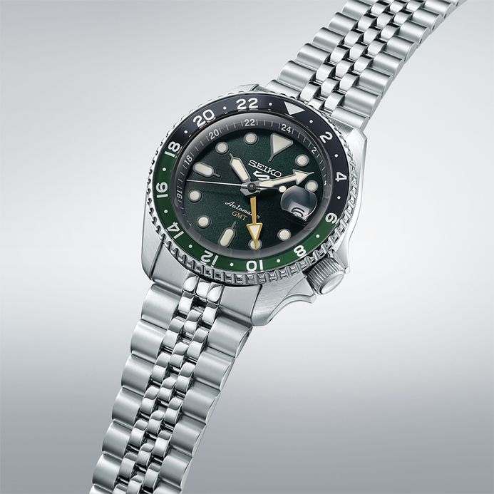 Seiko 5 Sports SSK035K1 SKX Series Automatic GMT Sprite Green Black Dial Stainless Steel Strap