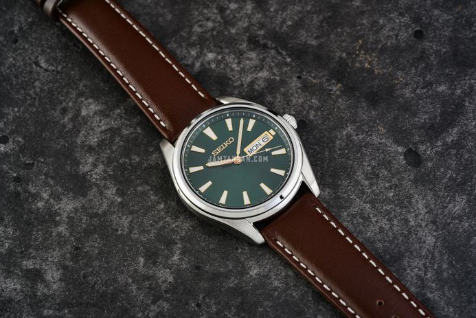 Seiko Classic SUR449 SUR449P1 Men Green Dial Brown Leather Strap