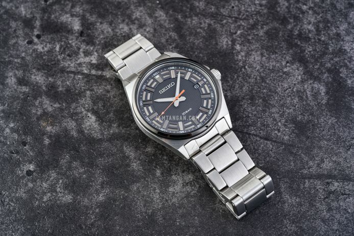Seiko Classic SUR507P1 Essentials Grey Dial Stainless Steel Strap