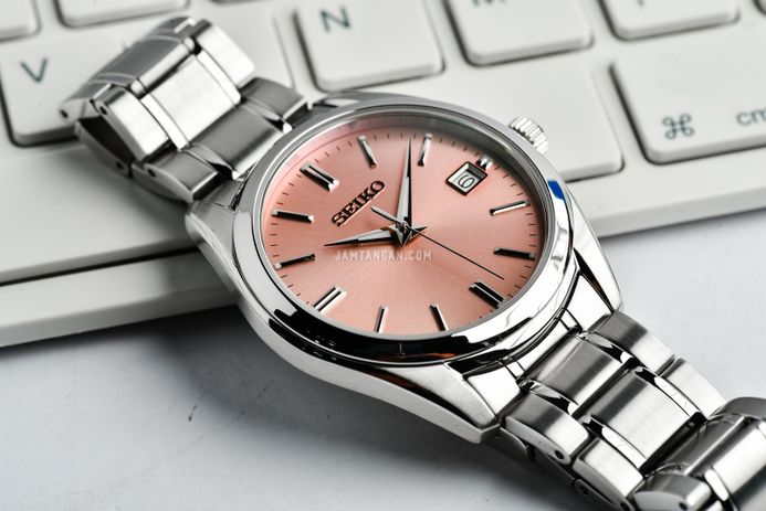 Seiko Classic SUR529P1_SUR523P1 Discover More Pink Salmon Dial Stainless Steel Strap