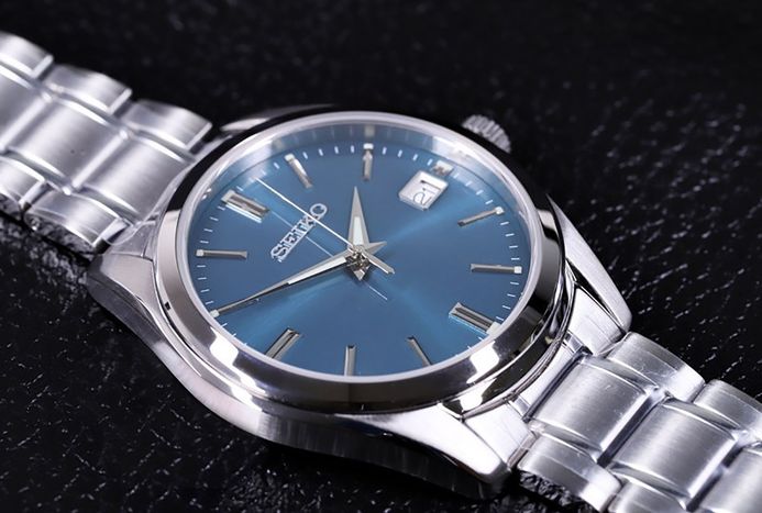 Seiko Classic SUR531P1_SUR525P1 Dress Blue Dial Stainless Steel Strap