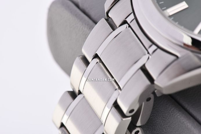 Seiko Classic SUR533P1_SUR527P1 Dress Olive Green Dial Stainless Steel Strap