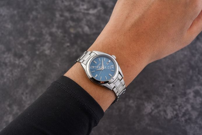 Seiko Classic SUR531P1_SUR525P1 Dress Blue Dial Stainless Steel Strap