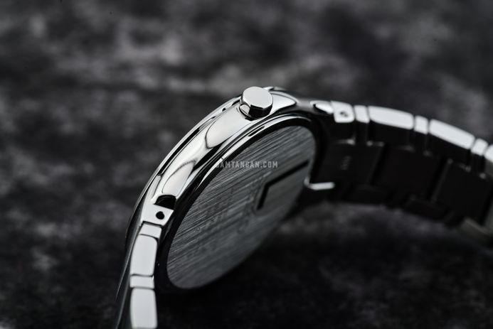 Seiko SUR549P1 Discover More Blue Dial Stainless Steel Strap