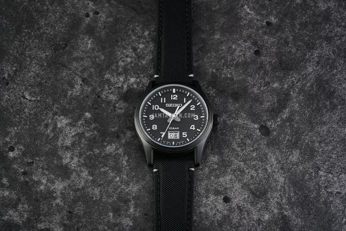 Seiko SUR571P1 Discover More Black Dial Black Nylon Strap