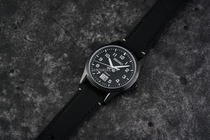 Seiko SUR571P1 Discover More Black Dial Black Nylon Strap