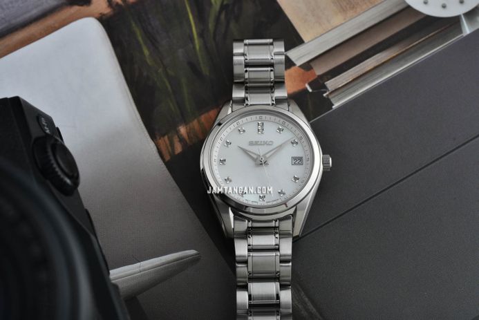 Seiko Ladies SUR579P1 Discover More Crystal Mother Of Pearl Dial Stainless Steel Strap
