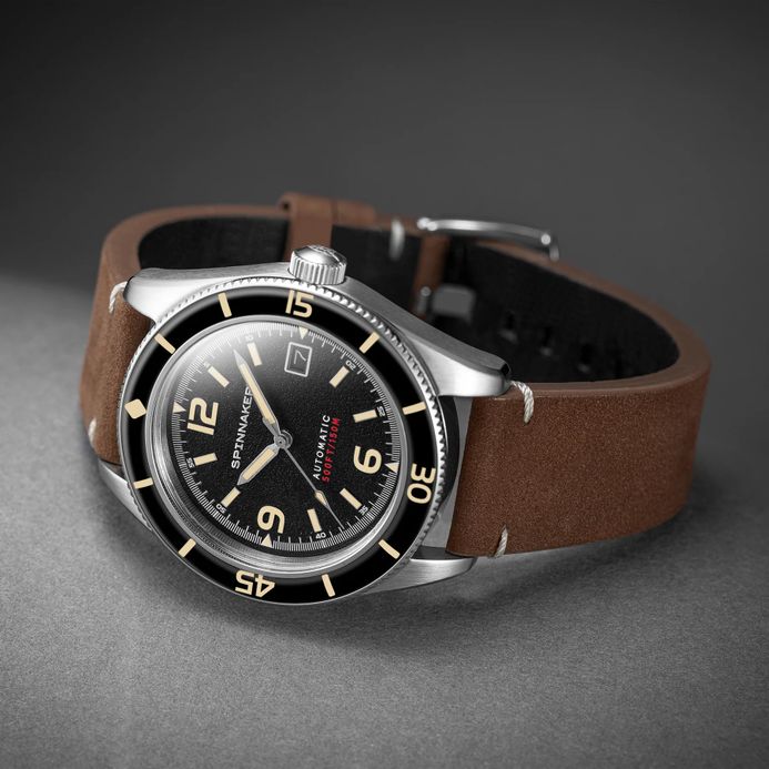Spinnaker Fleuss SP-5055-01 Men Lumber Black Dial Brown Leather Strap
