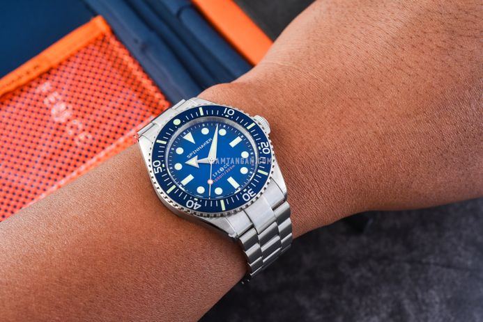 Spinnaker Spence 300 SP-5097-22 Automatic Indigo Blue Dial Stainless Steel Strap + Extra Strap