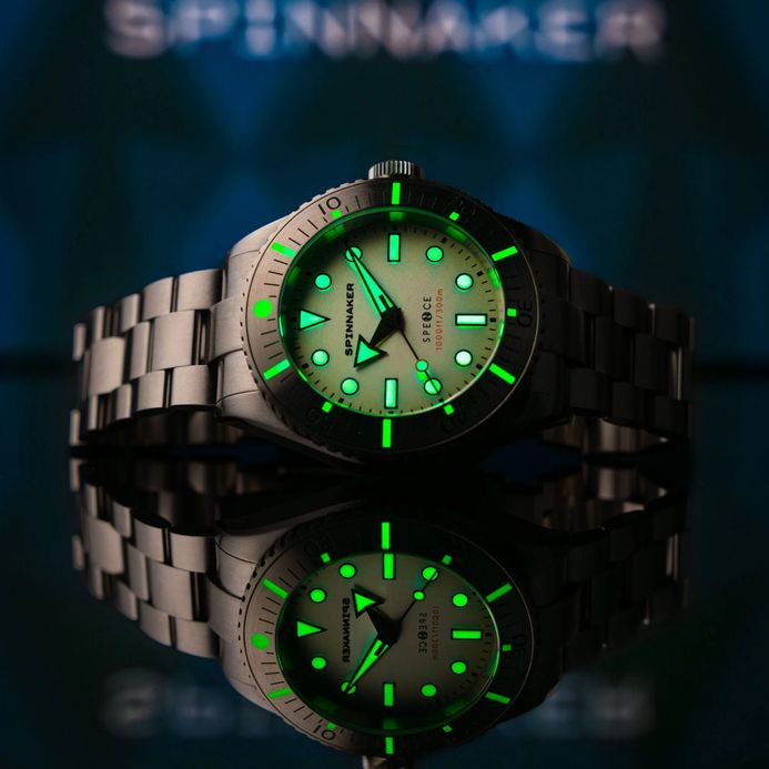 Spinnaker Spence 300 SP-5097-66 Automatic Off White Dial Stainless Steel Strap + Extra Strap