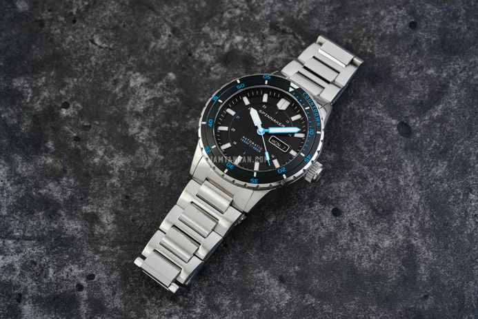 Spinnaker Hass SP-5099-22 Automatic Pebble Black Dial Stainless Steel Strap