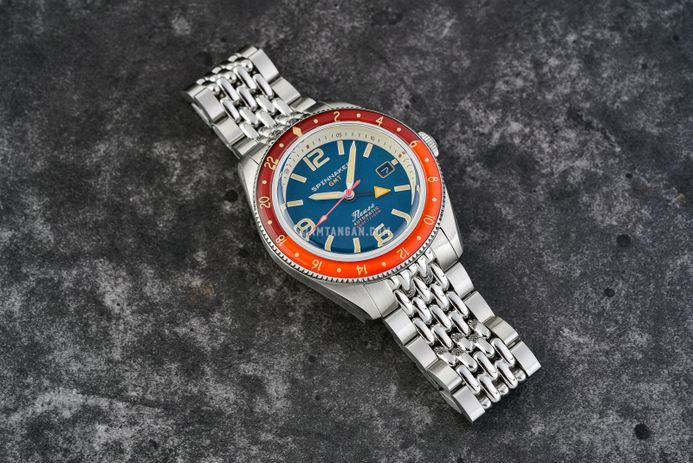 Spinnaker Fleuss SP-5120-55 GMT Automatic Dark Cerulean Blue Stainless Steel Strap + Extra Strap