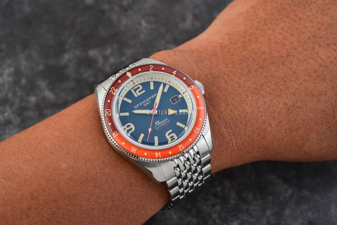 Spinnaker Fleuss SP-5120-55 GMT Automatic Dark Cerulean Blue Stainless Steel Strap + Extra Strap