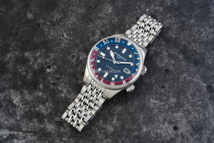 Spinnaker Bradner SP-5121-55 GMT Automatic Parisian Night Dial