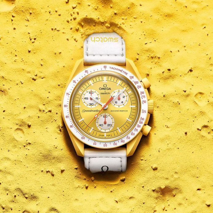 Swatch X Omega Bioceramic Moonswatch SO33J100 Speedmaster Yellow - Main Image