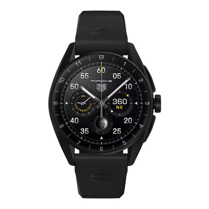 TAG Heuer Connected Calibre E4 Smartwatch Digital Dial Black  Rubber Strap