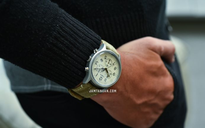 Timex MK1 TW2R68500 Chronograph Mens Beige Dial Brown PU Nylon