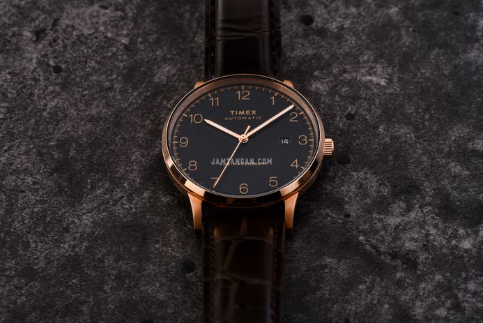 Timex Waterbury TW2T70100 Automatic Men Black Dial Brown Leather Strap