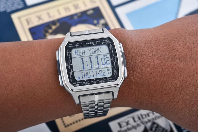 Strap Timex Command Urban Metal Timex Command Urban TW2U17000 Men