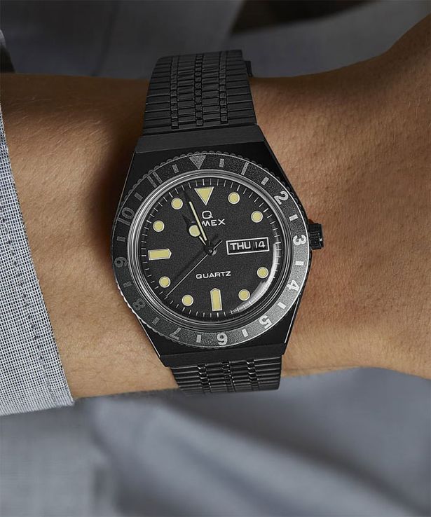 Timex Q TW2U61600 Reissue Men Black Dial Black Stainless Steel Strap