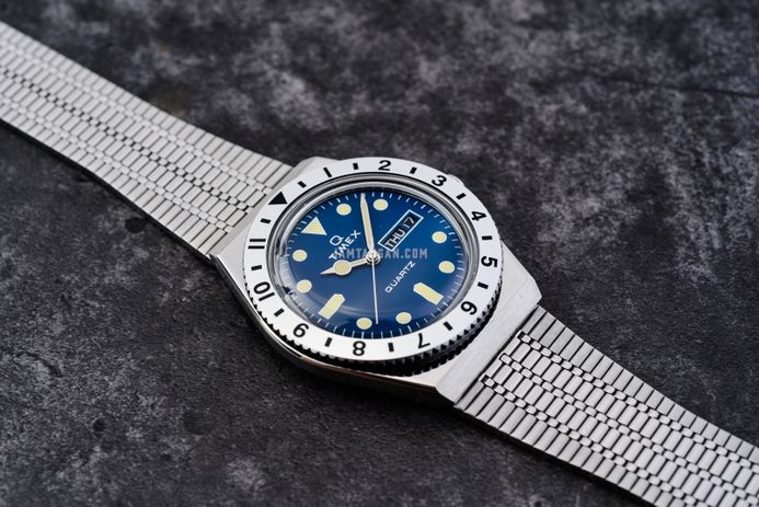 Timex Q Reissue TW2V18300 Blue Dial Stainless Steel Strap