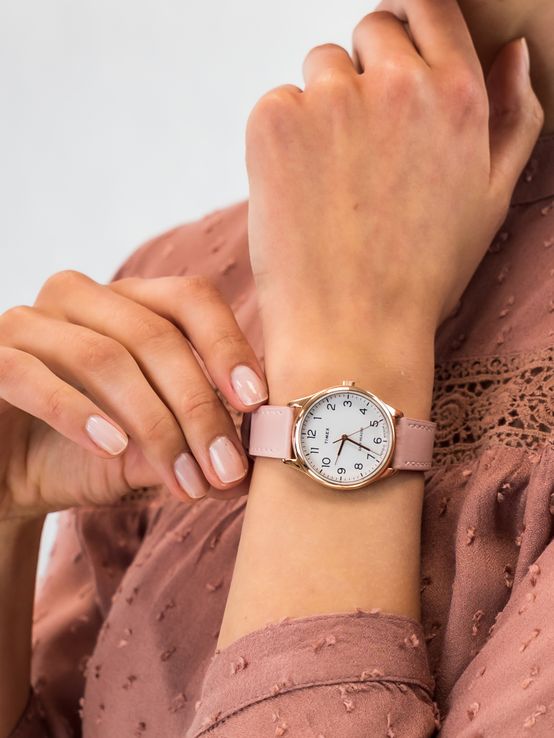 Timex Easy Reader TW2V25200 Indiglo White Dial Pink Leather Strap