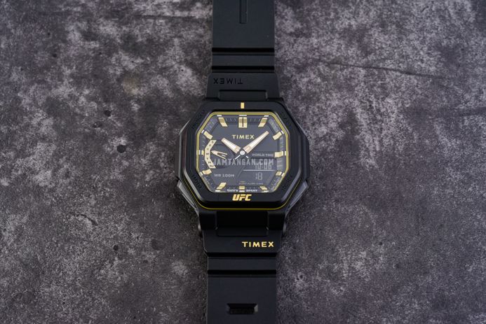 Timex UFC Colossus TW2V55300 Men Digital Analog Dial Black Rubber Strap