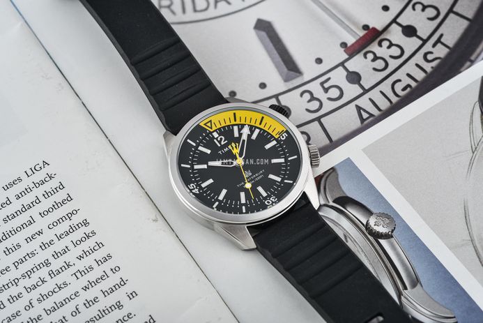 Montre Plongeuse Timex Waterbury Pour Homme - Neuve Avec étiquettes - Résistance 100m - Modèle TW2V73400