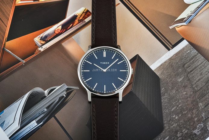 Timex Trend TW2W43700 Gallery Navy Blue Dial Brown Leather Strap