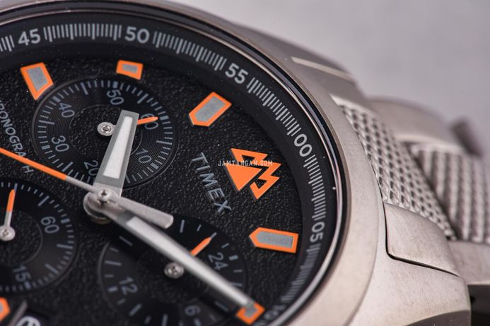 Timex Expedition TW2W45700 Field Chronograph Black Dial Gunmetal Stainless Steel Strap