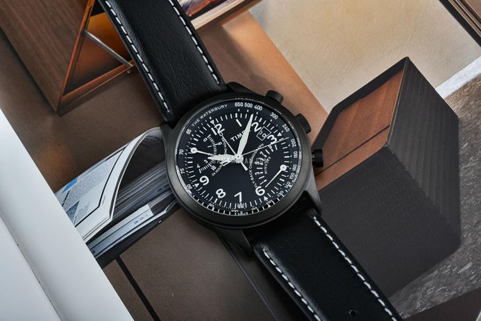 Timex Waterbury TW2W48000 Traditional Fly Back Chronograph Black
