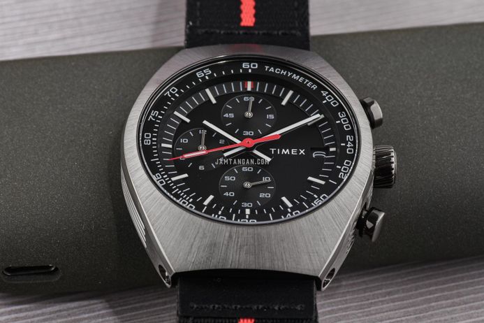 Timex Legacy TW2W50200 Tonneau Chronograph Black Dial Black  display picture 1
