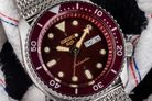 Seiko 5 Sports SRPD69K1 5KX SKX Sports Style Automatic Red Dial Mesh Strap-4